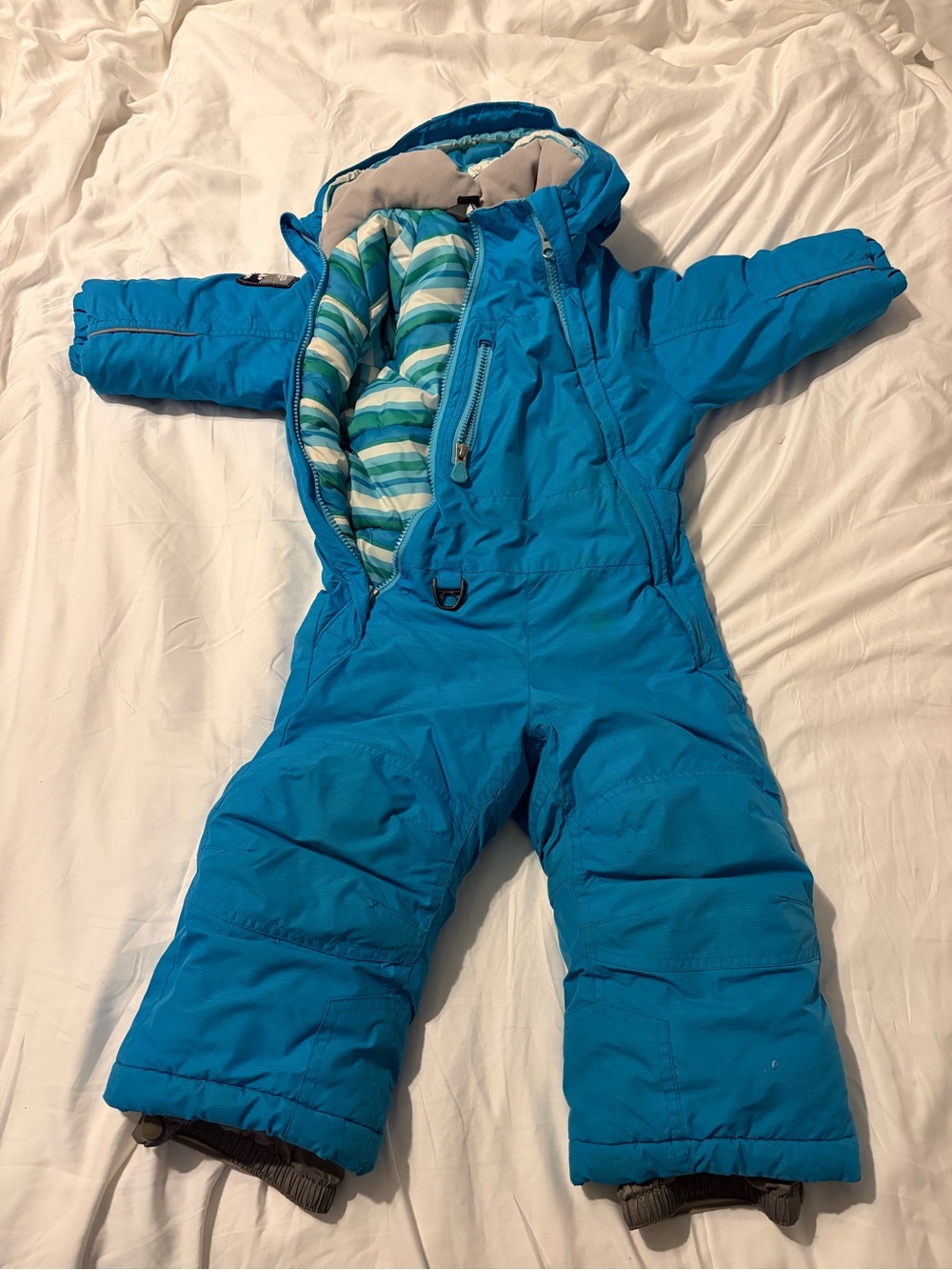 MEC toasted suit